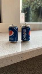 Pepsi Cola colablikjes oorbellen., Verzamelen, Ophalen of Verzenden, Zo goed als nieuw, Gebruiksvoorwerp