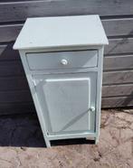 GRATIS brocante nachtkastje (alles goed lezen!), Ophalen