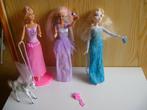 3barbie,s elsa met tas lila avondjurk met lang gekleurd haar, Ophalen of Verzenden, Zo goed als nieuw, Barbie