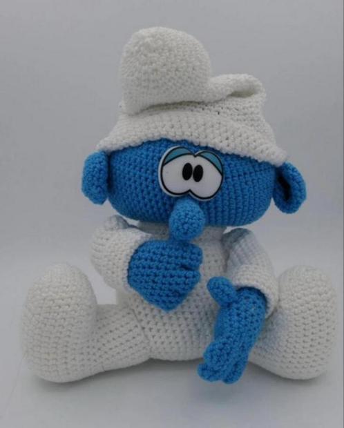 Gehaakte baby smurf, Verzamelen, Smurfen, Nieuw, Poppetje, Figuurtje of Knuffel, Babysmurf, Ophalen of Verzenden