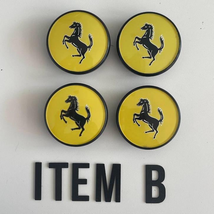 Ferrari 348,355,360,430,458,599,612 Testarossa emblemen wiel, Auto-onderdelen, Klein materiaal, Ferrari, Gebruikt, Ophalen of Verzenden