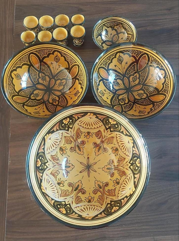 Marokkaanse Aardewerk Set - Handbeschilderd, Antiek en Kunst, Antiek | Keramiek en Aardewerk, Ophalen of Verzenden