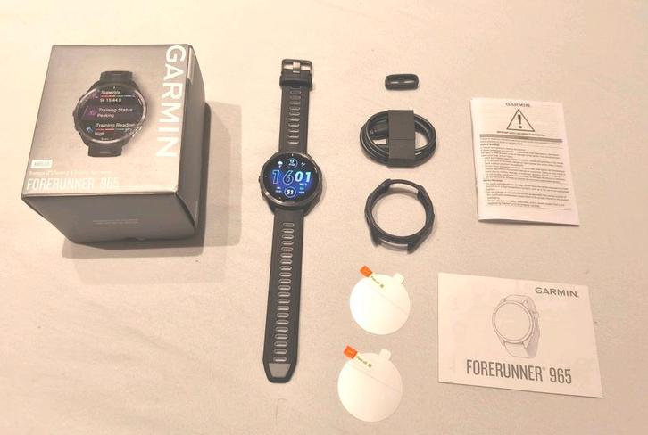 Garmin Forerunner 965 | Krasvrij | Nieuw bandje, Sieraden, Tassen en Uiterlijk, Sporthorloges, Zo goed als nieuw, Zwart, Afstand