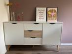 Dressoir / lage kast, Huis en Inrichting, Kasten | Dressoirs, Ophalen, 100 tot 150 cm, Zo goed als nieuw, Modern, scandinavisch