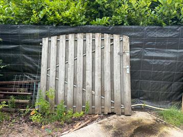 Tuinpoort 2 mtr breed beschikbaar voor biedingen