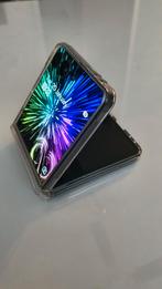 Samsung Galaxy Z Flip 7,Spigen Hoesje+Scrprotector, z.g.a.n, Zwart, Ophalen of Verzenden, Zo goed als nieuw, 128 GB