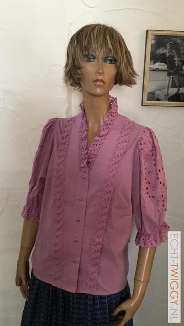 Geweldige vintage blouse 40/42 beschikbaar voor biedingen