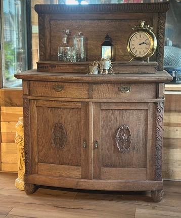 *Antiek dressoir commode houtsnijwerk * Prachtig beschikbaar voor biedingen