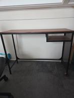 Bureau,  voor in kleine ruimtes., Ophalen, Gebruikt