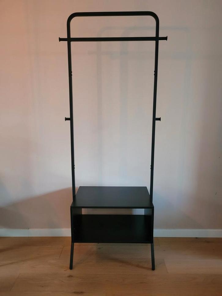 LaForma Bently Staande Kapstok - Zwart, Huis en Inrichting, Woonaccessoires | Kapstokken, Zo goed als nieuw, Staande kapstok, 150 tot 200 cm
