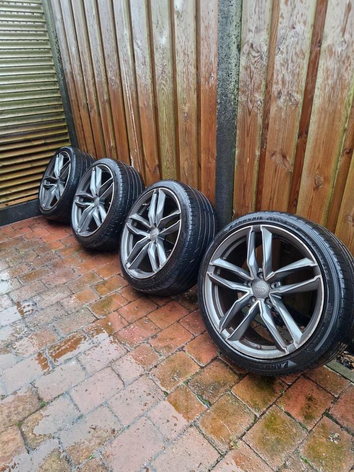19 inch Velgen met Banden, Auto-onderdelen, Banden en Velgen, Banden en Velgen, Zomerbanden, 19 inch, 235 mm, Personenwagen, Gebruikt