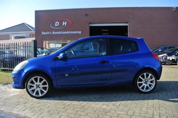 Renault Clio 1.2 TCE Dynamique airco nieuwe apk panoramadak  beschikbaar voor biedingen
