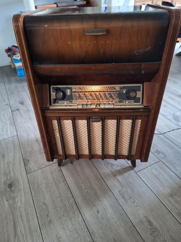 Oude Blaupunkt radio met platenspeler, Antiek en Kunst, Antiek | Tv's en Audio, Ophalen