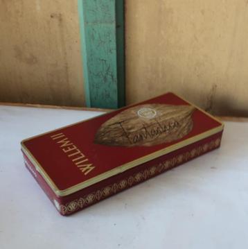 Willem II Fantasticasigaren blik 26 x 12 x 4 inhoud 25 stuks beschikbaar voor biedingen