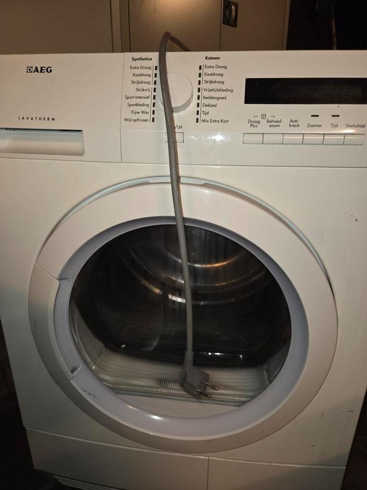 Defecte AEG droger, Witgoed en Apparatuur, Wasmachines, Niet werkend, Voorlader, 6 tot 8 kg, 85 tot 90 cm, 1200 tot 1600 toeren