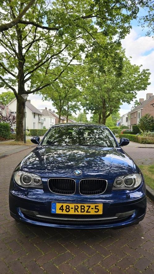 BMW 1-Serie 2.0 118I 5DR 2011 Blauw Business Line Ultimate, Auto's, BMW, Bedrijf, 1-Serie, ABS, Airbags, Airconditioning, Cruise Control