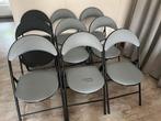 9 klapstoelen 2 zwarte en 7 grijze, Ophalen, Zo goed als nieuw