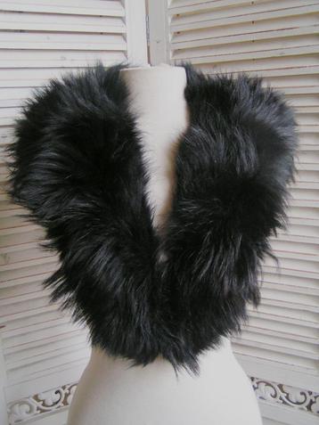 antieke bontkraag nr PP 652 beschikbaar voor biedingen
