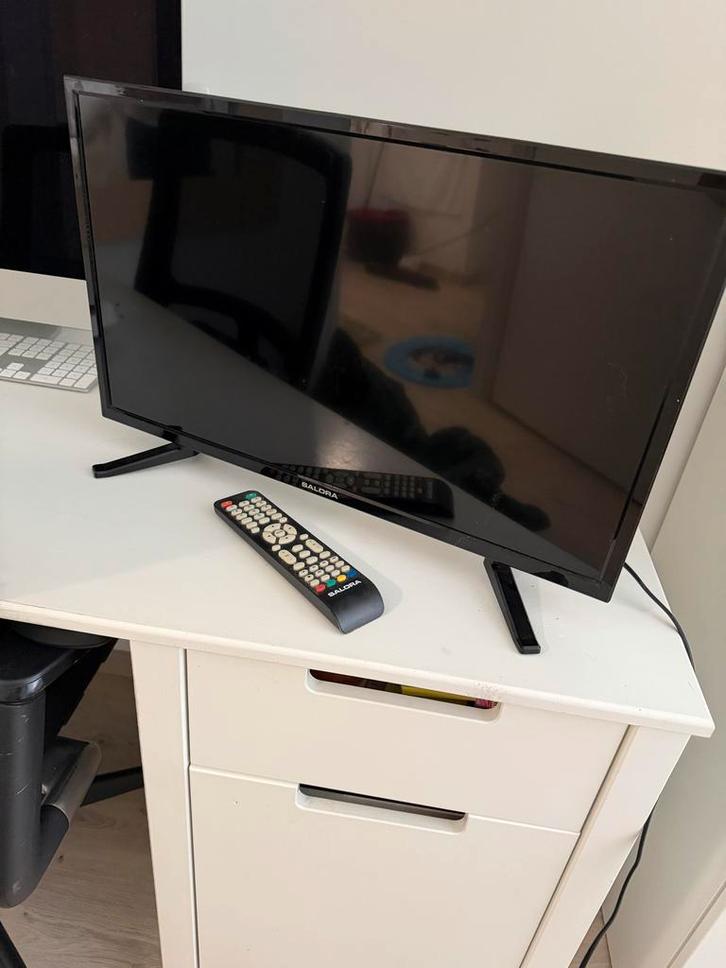 Salora 24LED1500 HD LED TV - USB mediaspeler, Audio, Tv en Foto, Televisies, Gebruikt, LED, 40 tot 60 cm, HD Ready (720p), Overige merken