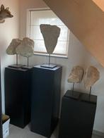 Sculpturen in steen op sokkel, Antiek en Kunst, Ophalen