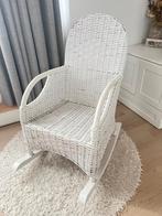 Rotan schommelstoel van babypark. ( nieuw 200,-), Kinderen en Baby's, Kinderkamer | Tafels en Stoelen, Ophalen, Zo goed als nieuw