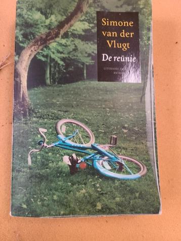 boek de reunie Simone van der Vlugt beschikbaar voor biedingen