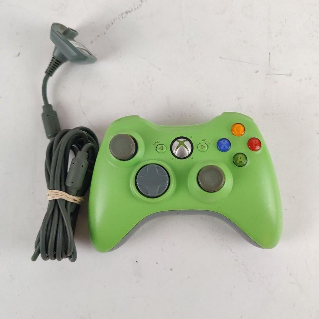Xbox 360 controller groen + Play&charge kit, Overige genres, 1 speler, Ophalen of Verzenden, X
