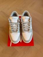 Nike Dunk low grey fog maat 43, Kleding | Heren, Schoenen, Ophalen of Verzenden, Nieuw, Overige kleuren