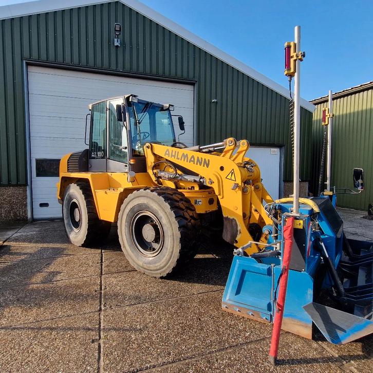 Ahlmann az 150. Zwenklader. Wiellader, Zakelijke goederen, Machines en Bouw | Kranen en Graafmachines, Wiellader of Shovel, Ophalen