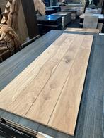 Restpartij 900m2 Eiken vloerdelen Dakbeschot wandbekleding
