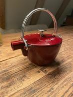 STAUB Theepot - Gietijzer - Grenadine rood, Ophalen