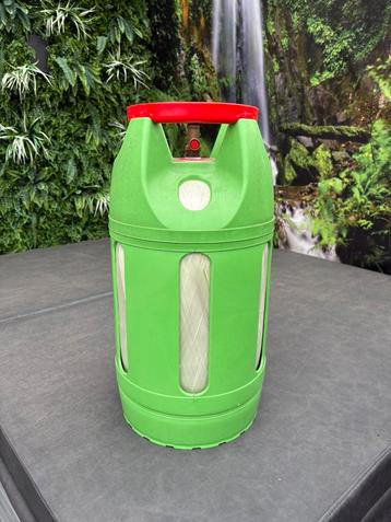 Kunststof behuisde gasfles 10.1 KG. beschikbaar voor biedingen