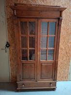Grenen kast met glazen deuren, Ophalen, Gebruikt, Klassiek, Grenenhout