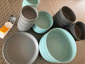 ROYAL VKB kunststof servies beschikbaar voor biedingen