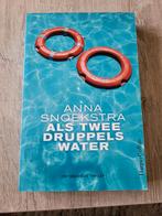 Anna Snoekstra - Als twee druppels water, Ophalen of Verzenden, Zo goed als nieuw, Nederland, Anna Snoekstra