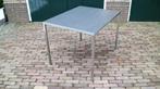 Metaform tafel / eettafel S-30., Huis en Inrichting, Tafels | Eettafels, Overige materialen, 100 tot 150 cm, Zo goed als nieuw