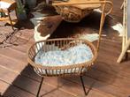 Oude poppenwieg, Kinderen en Baby's, Speelgoed | Poppen, Ophalen, Gebruikt, Babypop