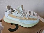 Adidas Yeezy Boost 350 V2 Hyperspace (EG7491) maat 38 2/3, Overige kleuren, Nieuw, Ophalen of Verzenden, Sneakers of Gympen