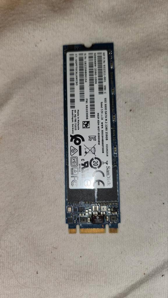256GB SATA SSD X600 - Perfecte Upgrade!, Computers en Software, Harde schijven, Gebruikt, Laptop, Intern, SSD, SATA, Ophalen of Verzenden