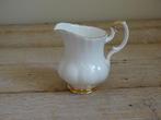 Servies, Engels, Royal Albert VAL D'OR, zo goed als nieuw, Antiek en Kunst, Antiek | Servies los, Ophalen of Verzenden