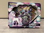 Galarian Rapidash V box, Hobby en Vrije tijd, Verzamelkaartspellen | Pokémon, Ophalen, Nieuw, Overige typen, Foil