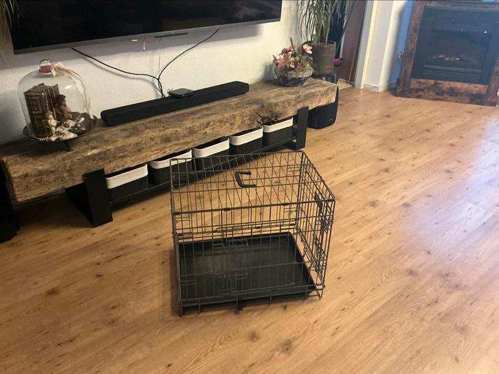 Honden bench, Dieren en Toebehoren, Hondenbenches, Zo goed als nieuw, Ophalen