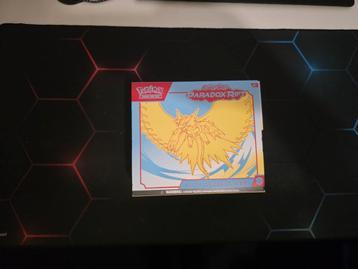 Pokemon Paradox Rift Lege ETB'S, zie info. beschikbaar voor biedingen