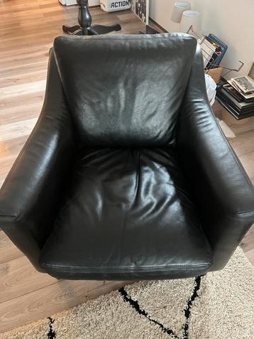 Mooie leren fauteuil - 80x95x78 cm beschikbaar voor biedingen