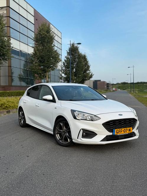 Ford Focus 1.0 Ecoboost 125pk ST Line 2020 Wit, Auto's, Ford, Particulier, Focus, ABS, Achteruitrijcamera, Adaptieve lichten, Airbags