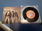 Bros vinyl single 1988 Cat among the pigeons goede staat, Pop, Gebruikt, Ophalen of Verzenden