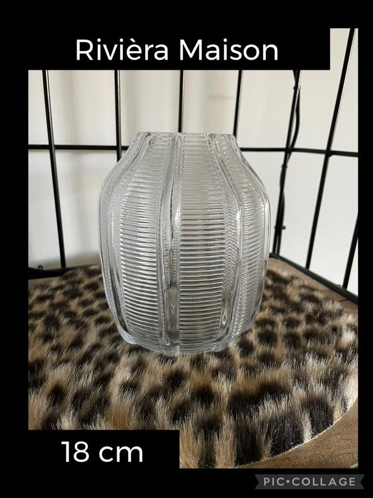 Rivièra Maison Vaas - Stijlvol en Tijdloos, Huis en Inrichting, Woonaccessoires | Vazen, Zo goed als nieuw, Overige kleuren, Minder dan 50 cm