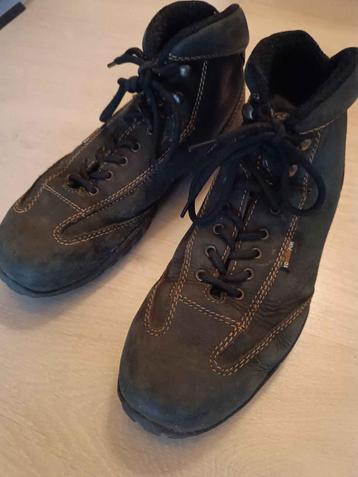 Werkschoenen dames mt 39 (ToWorkFor Olivia S3)  beschikbaar voor biedingen