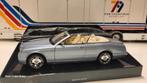 Minichamps Bentley Azure Convertible Fountain Blue Dealer Ed, Hobby en Vrije tijd, Modelauto's | 1:18, Auto, Ophalen of Verzenden