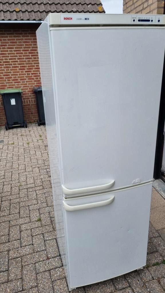 Bosch Koelkast met Vriesvak, Witgoed en Apparatuur, Koelkasten en IJskasten, Gebruikt, Met vriesvak, 150 tot 200 liter, 160 cm of meer